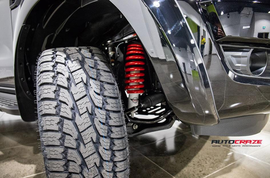 FORD RANGER AB811 SATIN BLACK GLOSS INSERTS